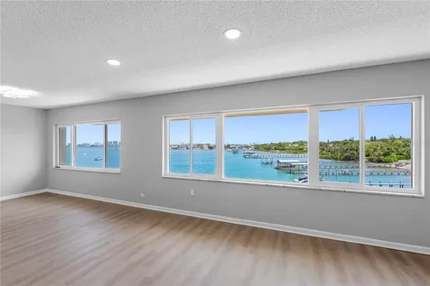 100 Bluff View Drive Belleair Bluffs FL 33770
