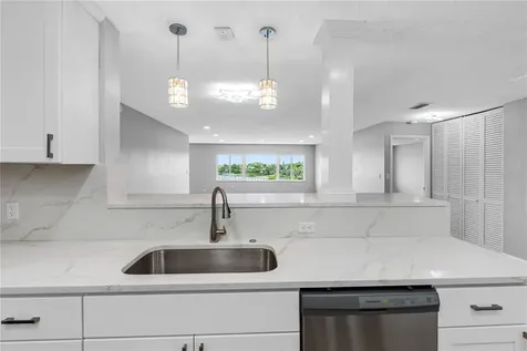 100 Bluff View Drive Belleair Bluffs FL 33770