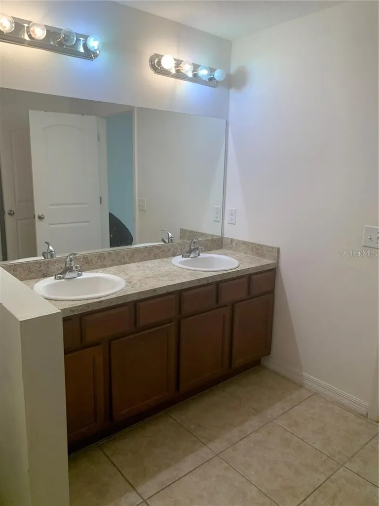 5725 Lacar Way Lakeland FL 33805