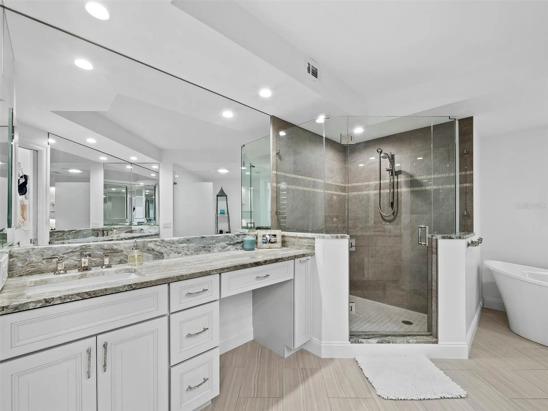535 Sanctuary Drive Longboat Key FL 34228