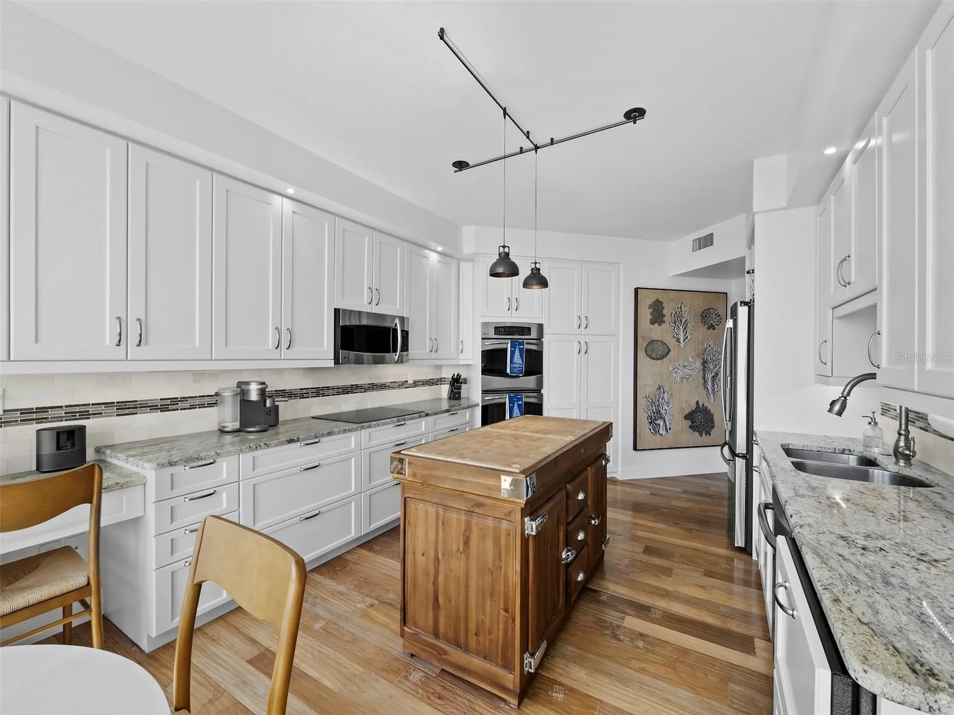 535 Sanctuary Drive Longboat Key FL 34228