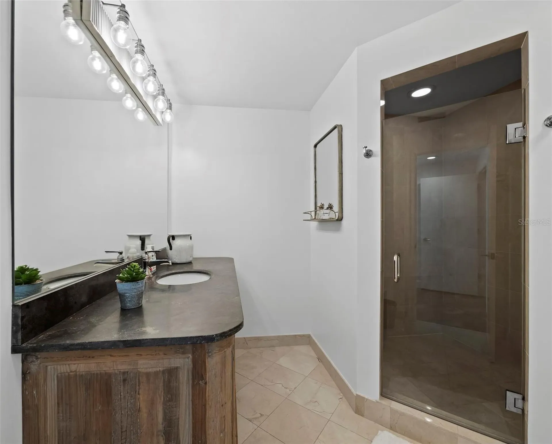 535 Sanctuary Drive Longboat Key FL 34228
