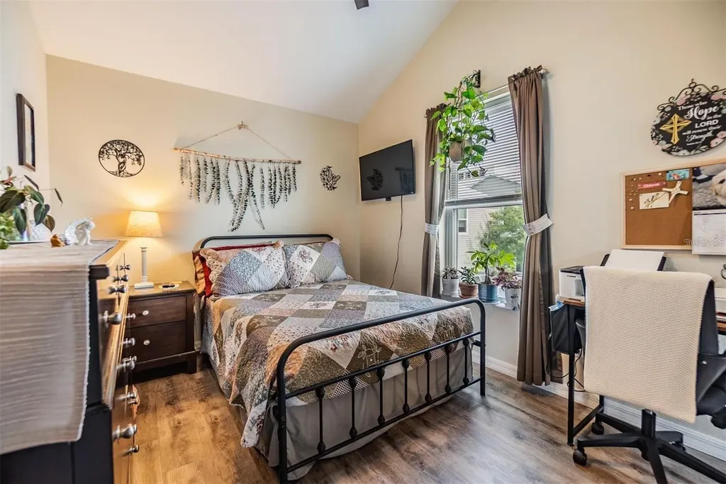 1265 Jade Place Clearwater FL 33756