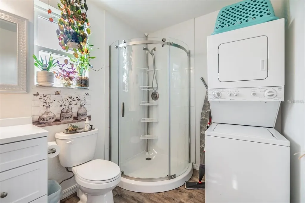 1265 Jade Place Clearwater FL 33756