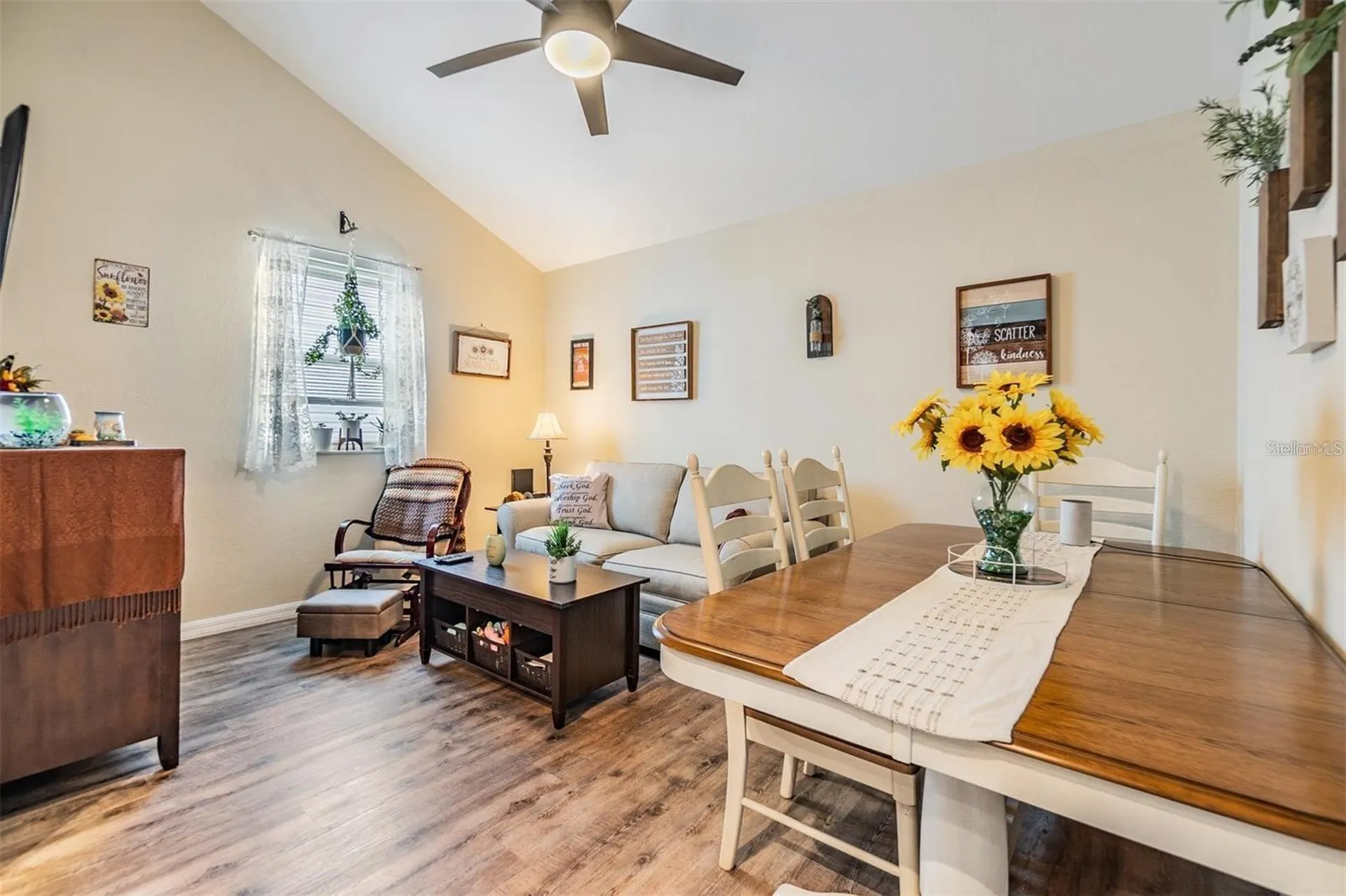 1265 Jade Place Clearwater FL 33756