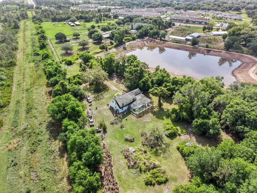 4385 Boggy Creek Road Kissimmee FL 34744