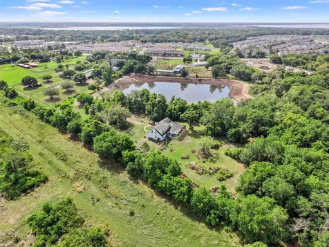 4385 Boggy Creek Road Kissimmee FL 34744