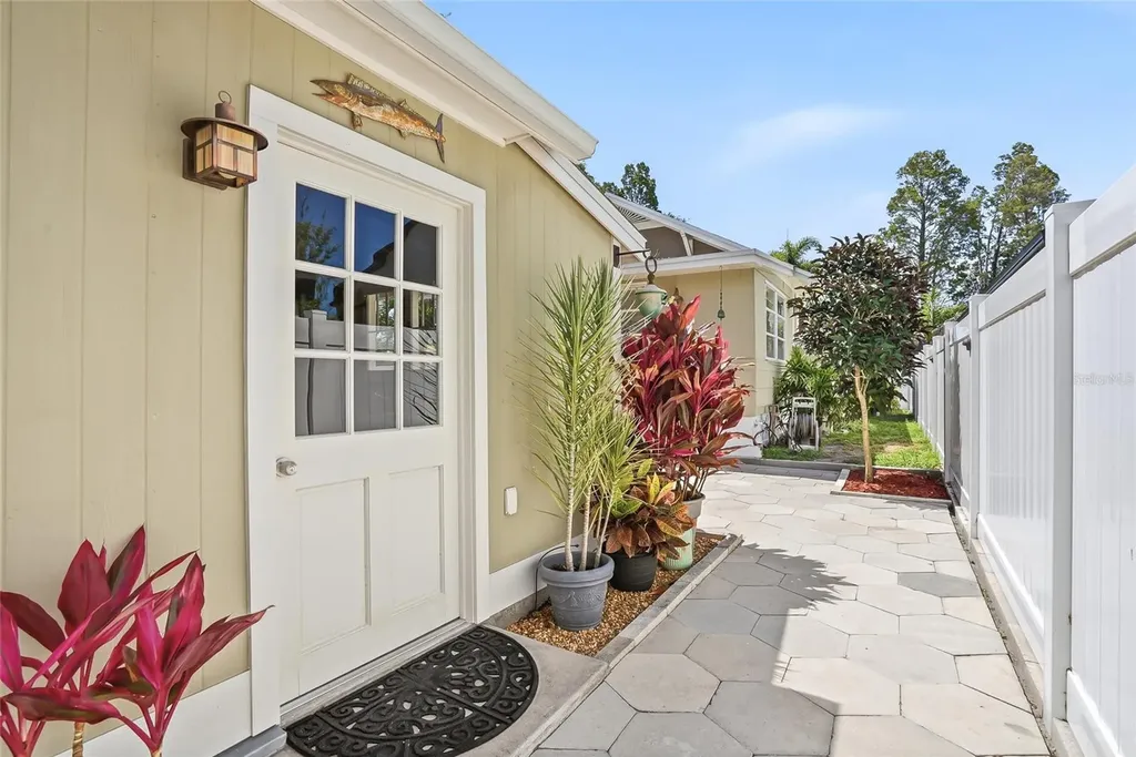 5001 3rd Avenue S St Petersburg FL 33707