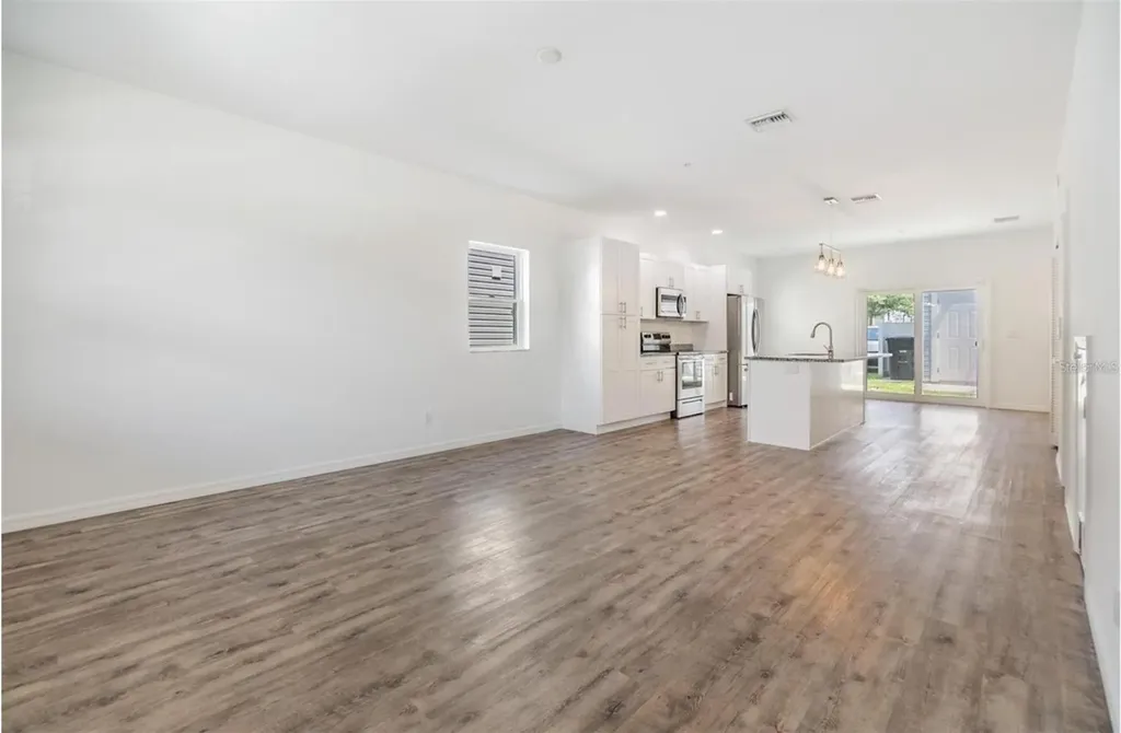 1264 Pierce Street Clearwater FL 33756