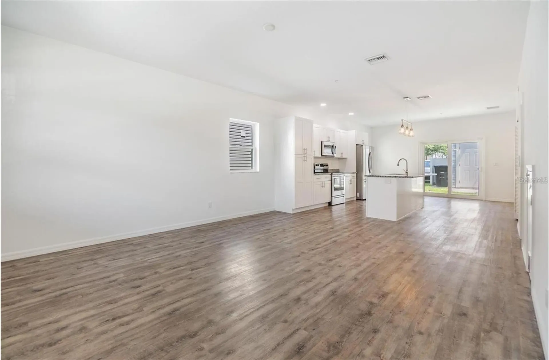 1264 Pierce Street Clearwater FL 33756