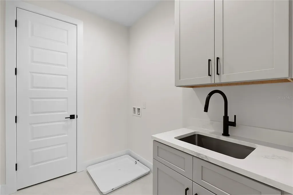 2505 Amherst Avenue Orlando FL 32804