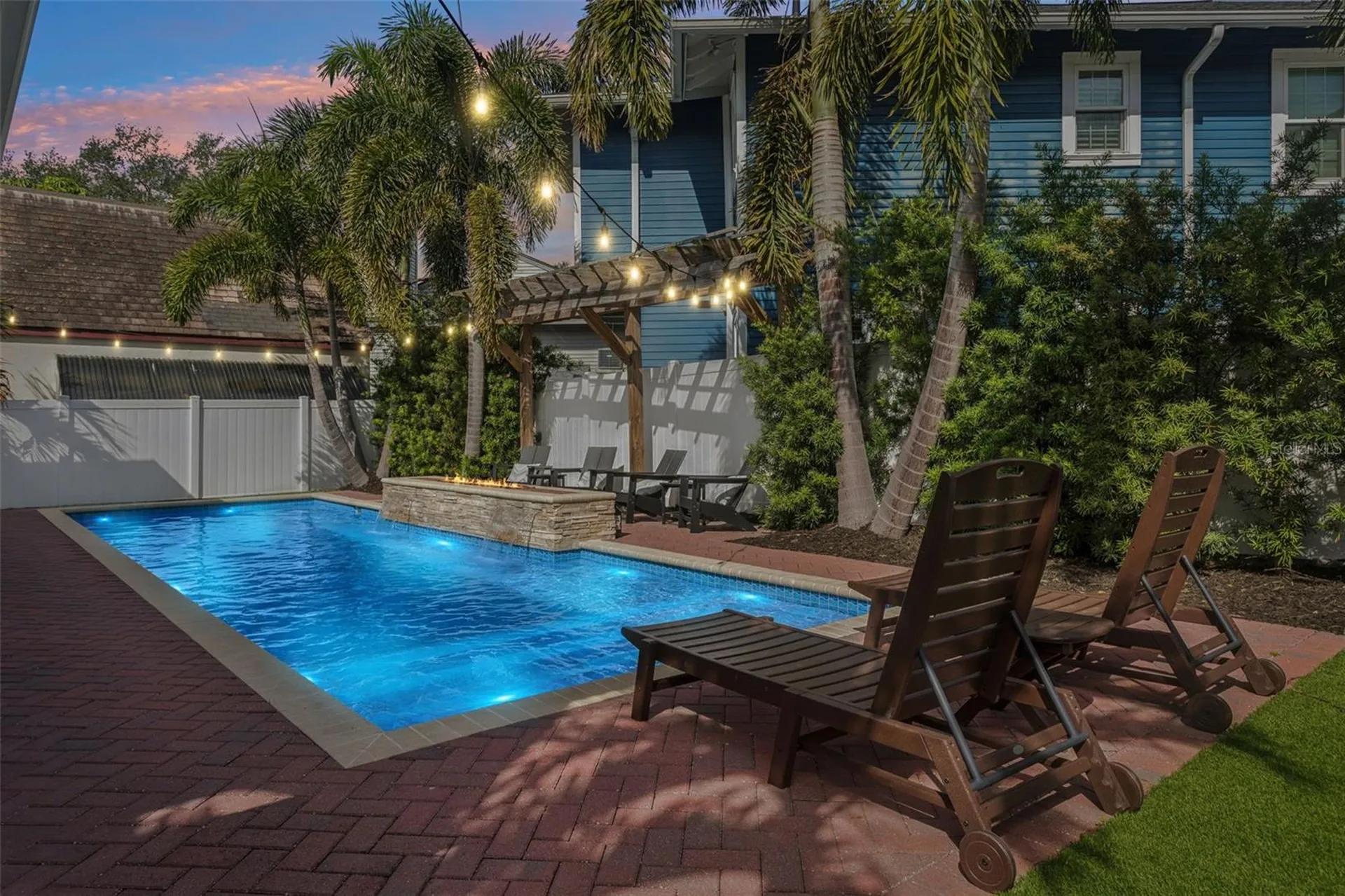 2509 W Palm Drive Tampa FL 33629