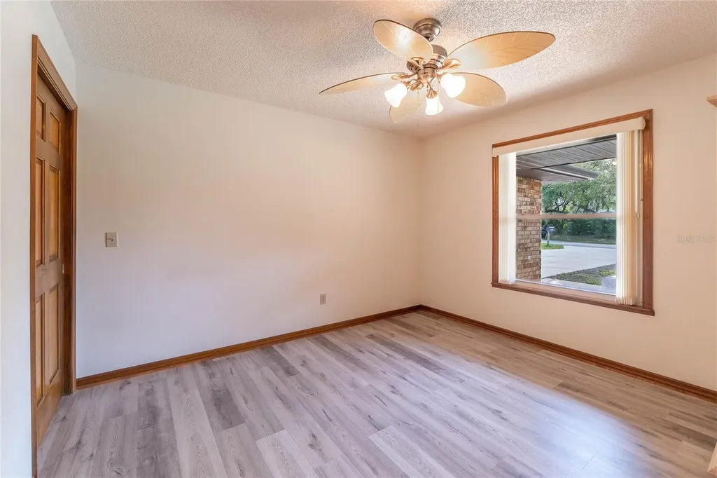 1020 Avis Lane Deltona FL 32738