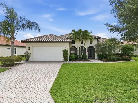 10181 Belcrest Boulevard Fort Myers FL 33913