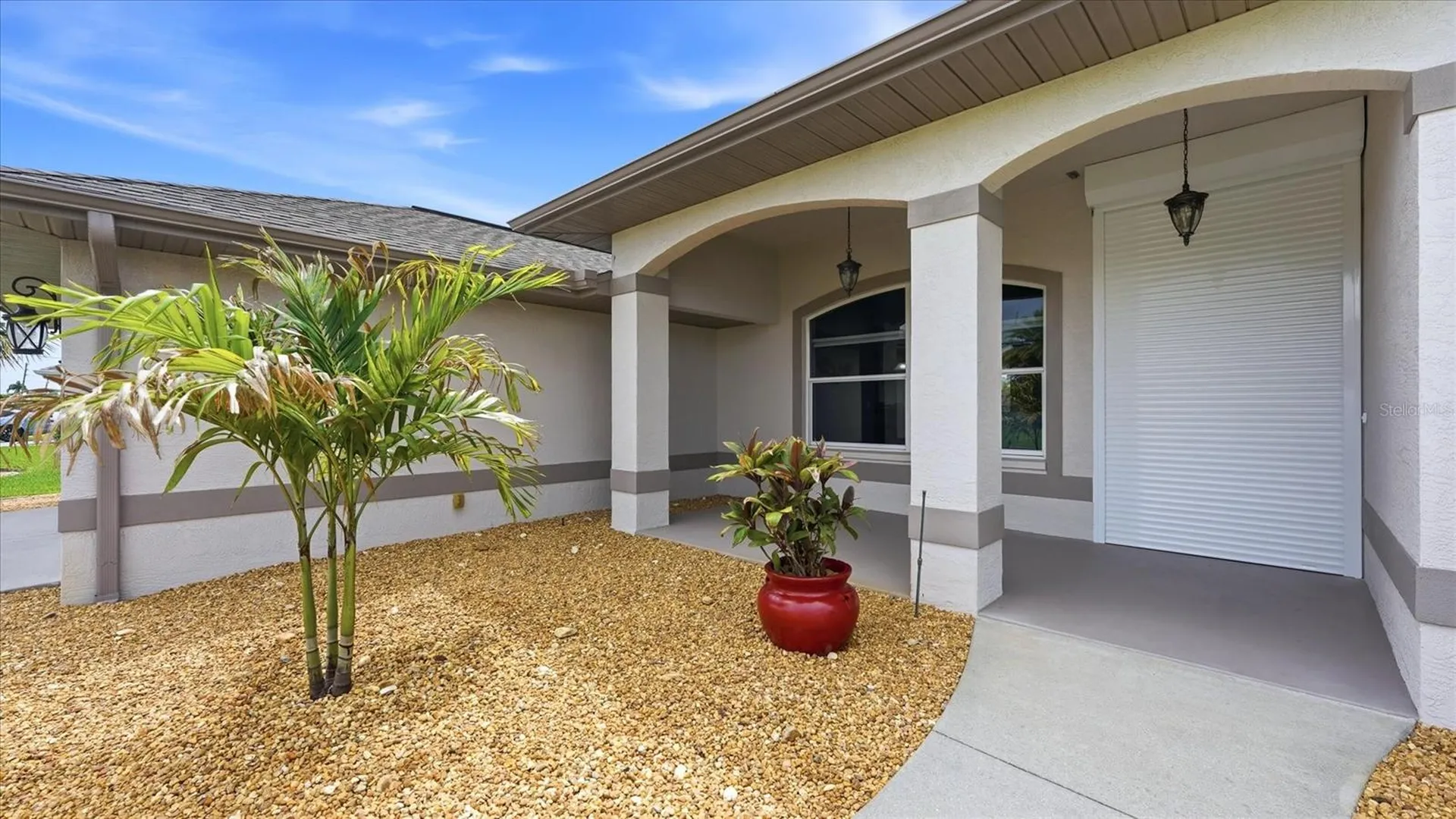 828 Rotonda Circle Rotonda West FL 33947