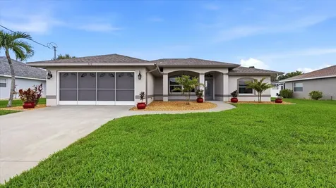 828 Rotonda Circle Rotonda West FL 33947