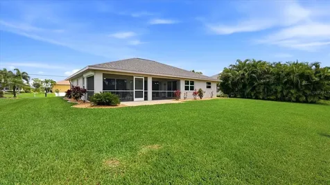 828 Rotonda Circle Rotonda West FL 33947