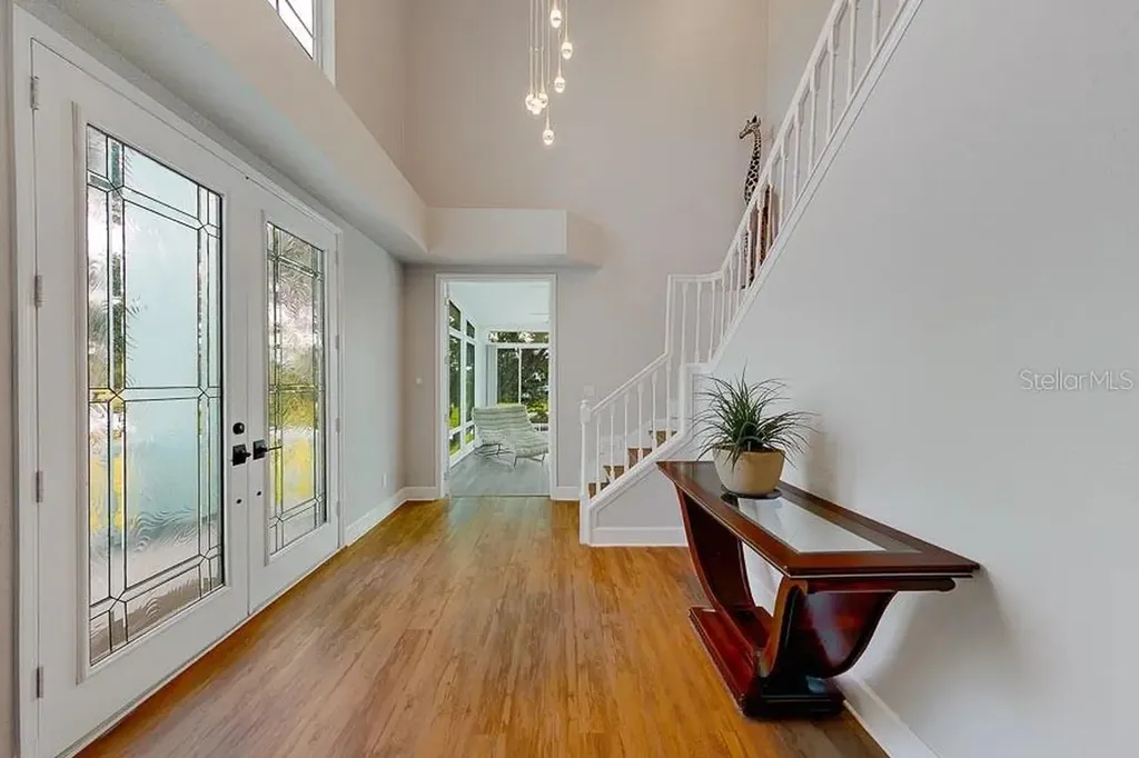 2106 Pelican Court Tarpon Springs FL 34689