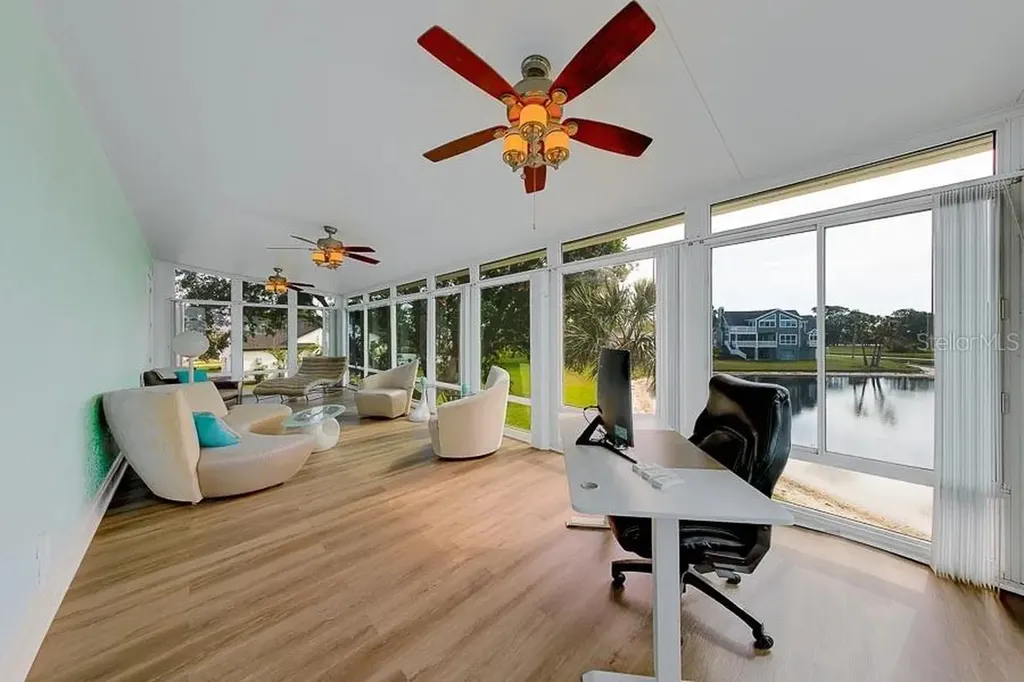 2106 Pelican Court Tarpon Springs FL 34689
