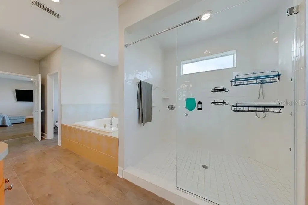 2106 Pelican Court Tarpon Springs FL 34689