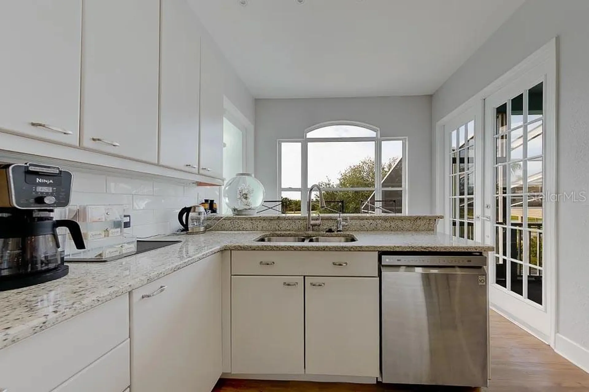 2106 Pelican Court Tarpon Springs FL 34689