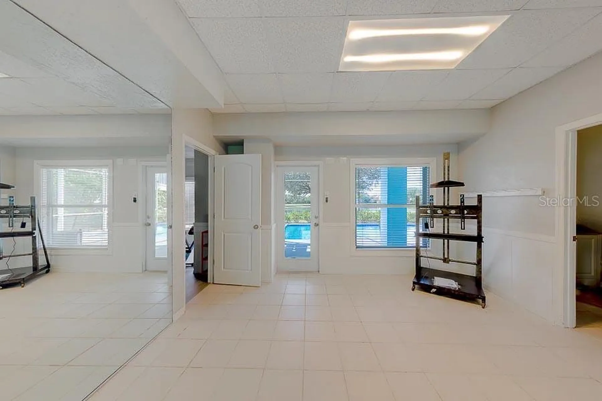 2106 Pelican Court Tarpon Springs FL 34689