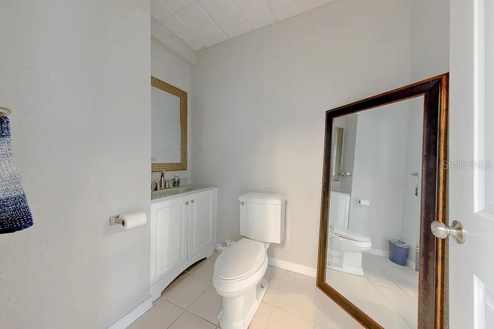 2106 Pelican Court Tarpon Springs FL 34689
