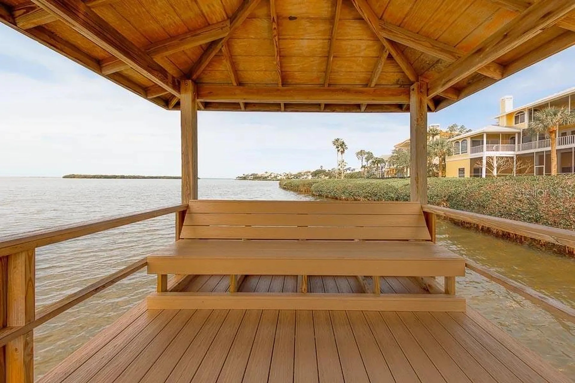 2106 Pelican Court Tarpon Springs FL 34689