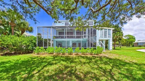 2106 Pelican Court Tarpon Springs FL 34689