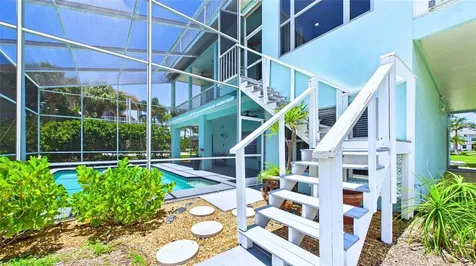 2106 Pelican Court Tarpon Springs FL 34689