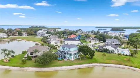 2106 Pelican Court Tarpon Springs FL 34689