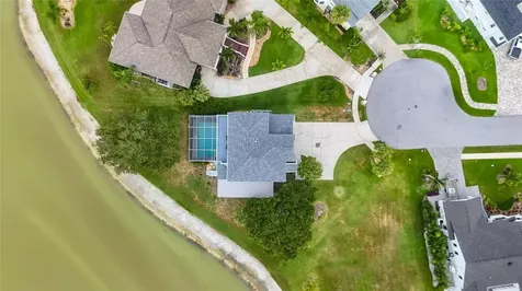 2106 Pelican Court Tarpon Springs FL 34689