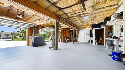 2106 Pelican Court Tarpon Springs FL 34689