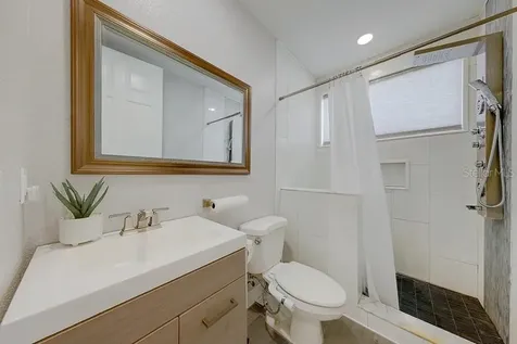 2106 Pelican Court Tarpon Springs FL 34689