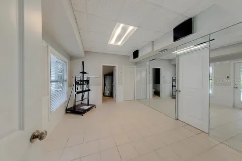 2106 Pelican Court Tarpon Springs FL 34689