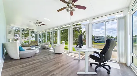 2106 Pelican Court Tarpon Springs FL 34689
