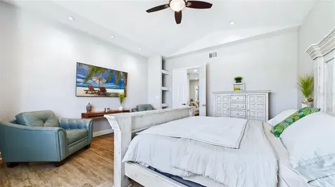 2106 Pelican Court Tarpon Springs FL 34689