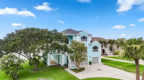 2106 Pelican Court Tarpon Springs FL 34689