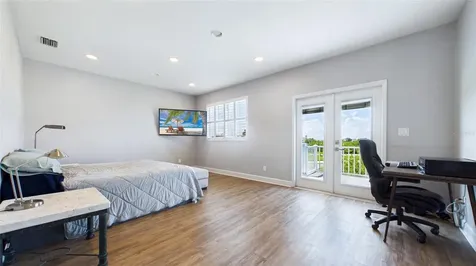 2106 Pelican Court Tarpon Springs FL 34689
