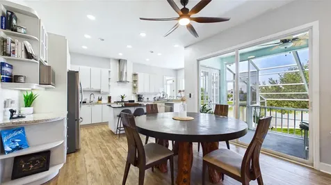 2106 Pelican Court Tarpon Springs FL 34689