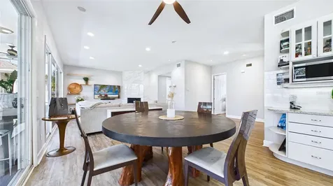 2106 Pelican Court Tarpon Springs FL 34689