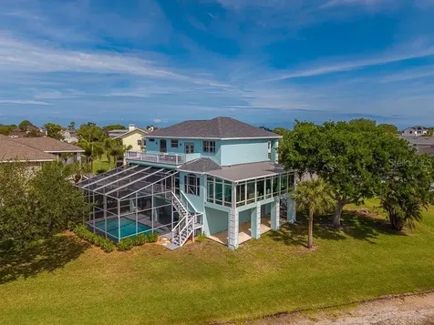 2106 Pelican Court Tarpon Springs FL 34689