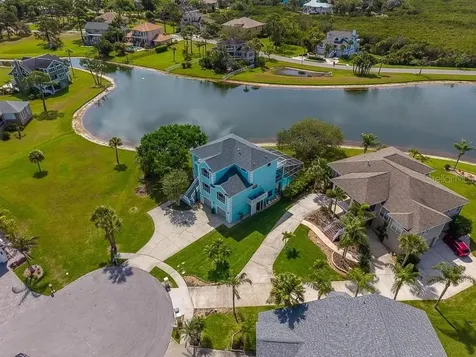 2106 Pelican Court Tarpon Springs FL 34689