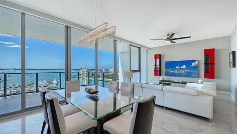1155 N Gulfstream Avenue Sarasota FL 34236