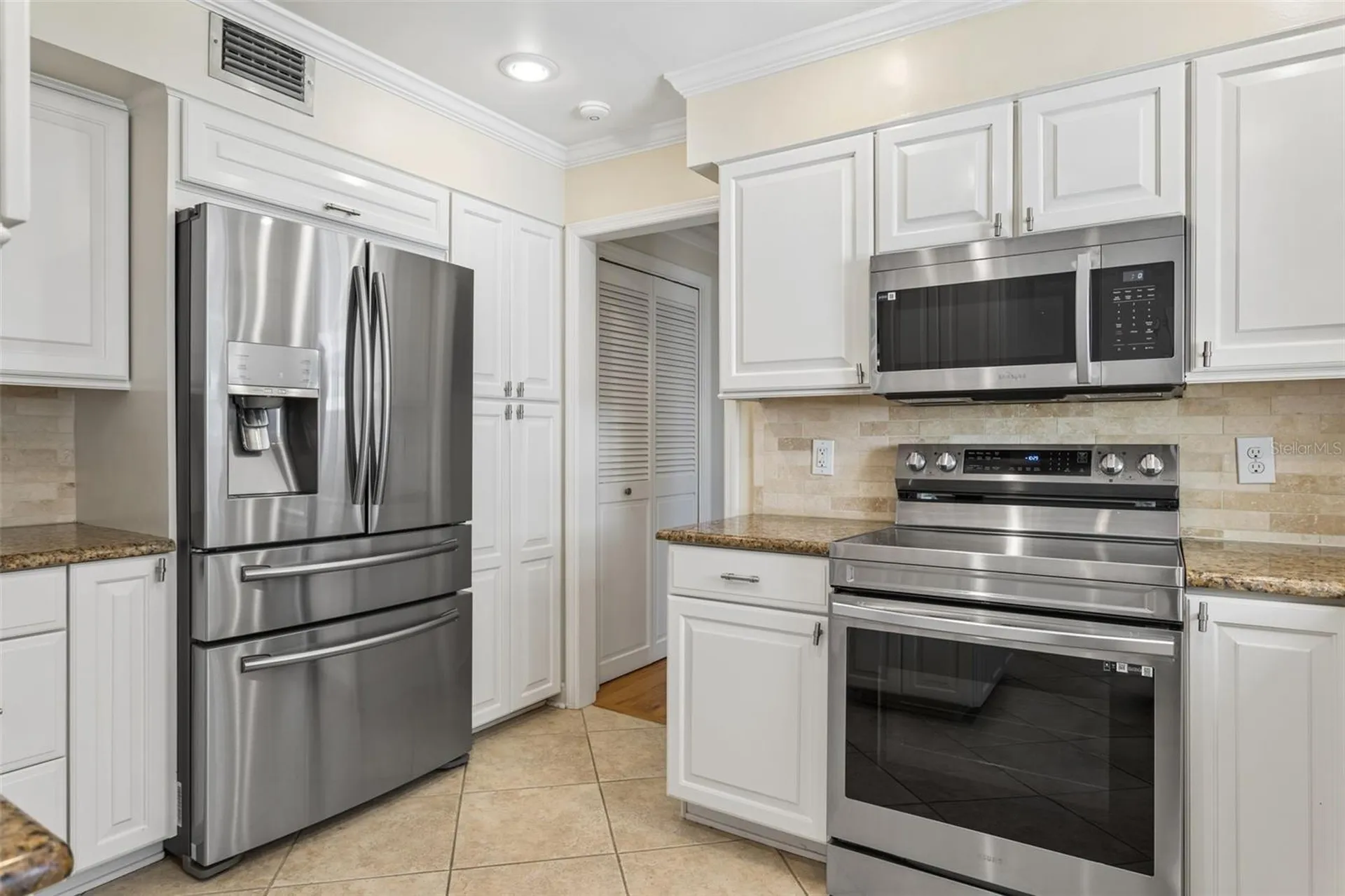 4206 W Obispo Street Tampa FL 33629