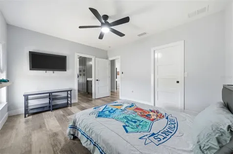 2301 C 478a Webster FL 33597