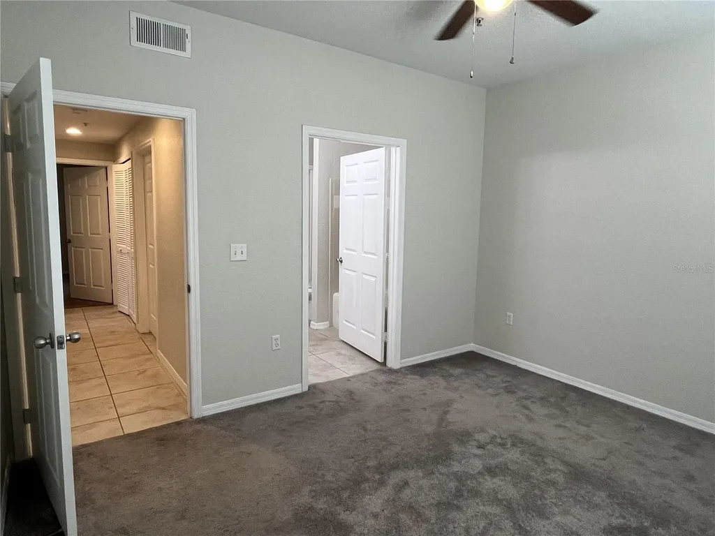 5957 Westgate Drive Orlando FL 32835