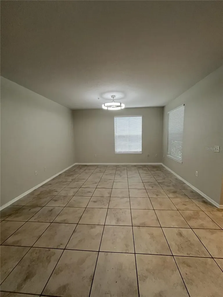 5957 Westgate Drive Orlando FL 32835