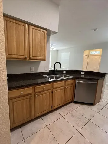 5957 Westgate Drive Orlando FL 32835