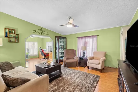 3843 Chris Drive Wesley Chapel FL 33543